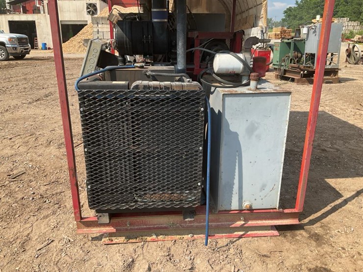 #182-•-deutz-power-unit-with-hydraulic-pump-and-air-compressor-image-3
