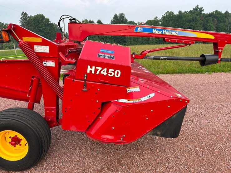 2014-new-holland-h7450-image-10