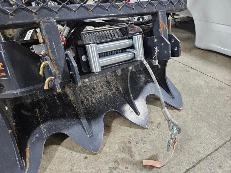 #420-•-new-landhonor-15,000#-skidder-winch-image-9