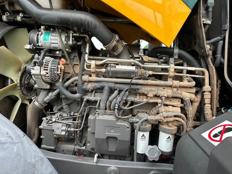 2011-challenger-mt645c-image-45