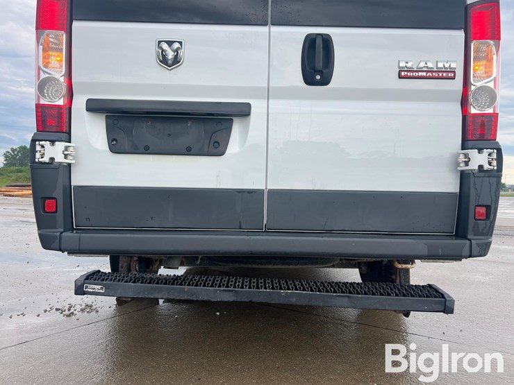 2015-ram-promaster-3500-image-17