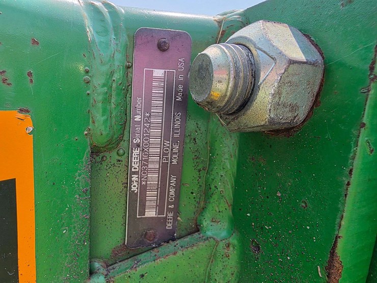 john-deere-3710-image-25