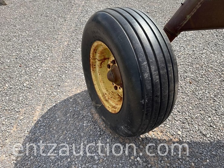 john-deere-2600-image-19