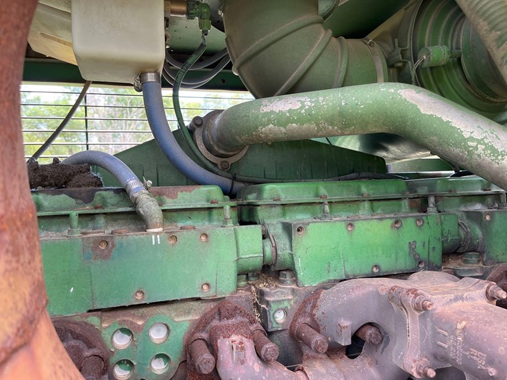 john-deere-6950-image-24