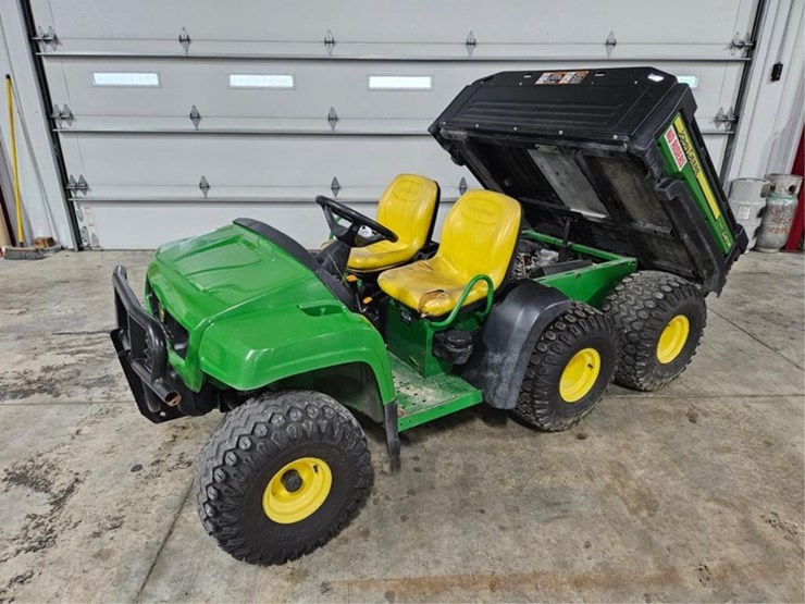 2014-john-deere-gator-image-9
