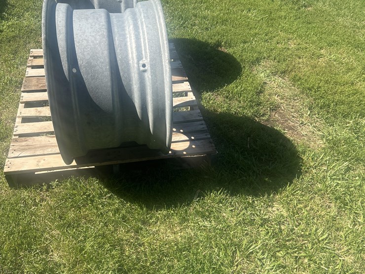 26x16-pivot-tire-rims-image-6