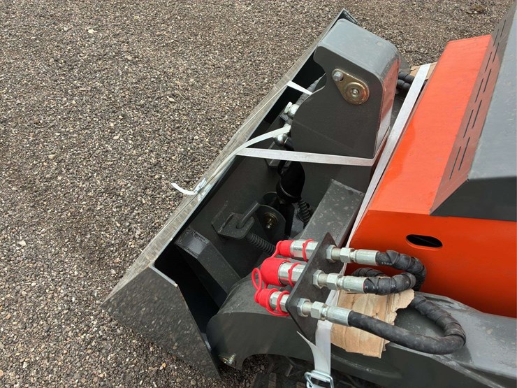 2024-skid-steer-image-6