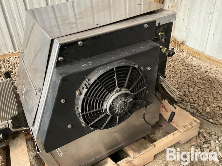 thermo-king-tripac-truck-tractor-apu-image-9