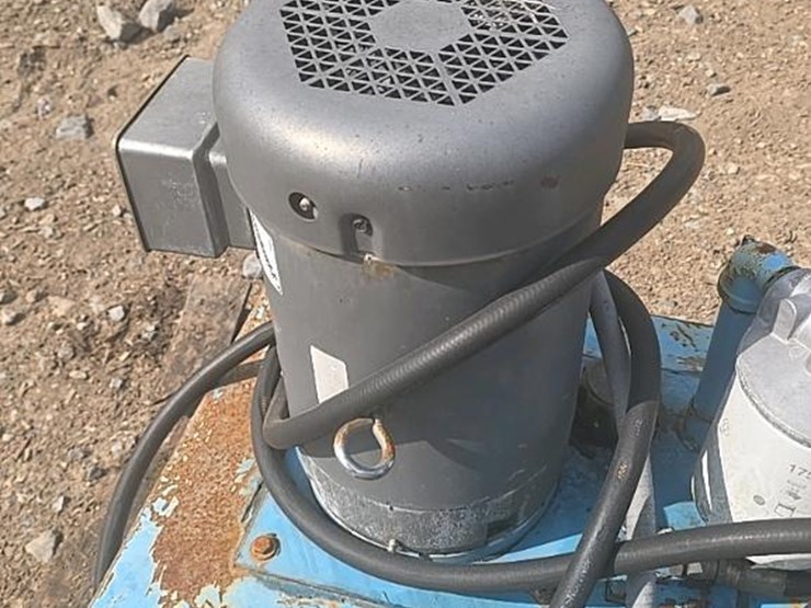 #187-•-hydraulic-tank-with-motor-image-9