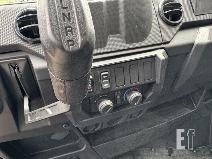 2018-polaris-ranger-xp-image-45