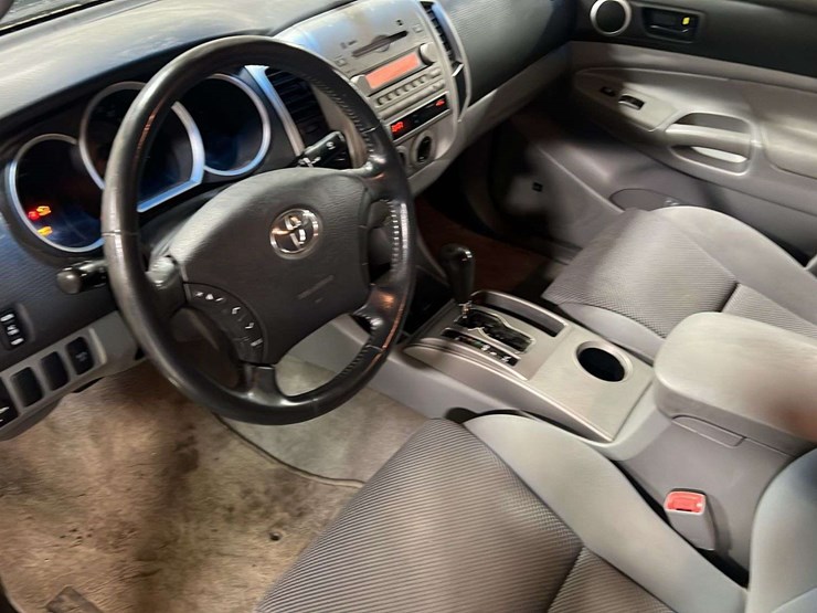 2007-toyota-tacoma-image-19