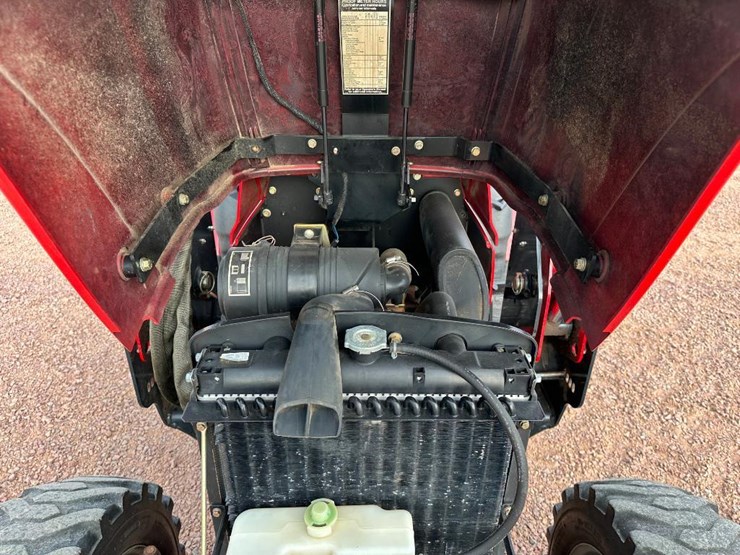 2011-case-ih-farmall-40-image-30