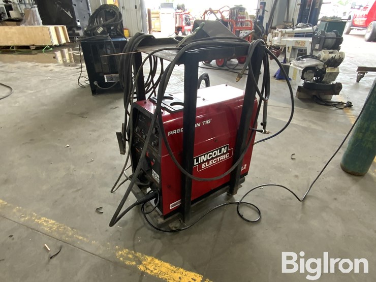 lincoln-electric-precision-tig-225-welder-image-1