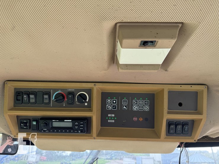 john-deere-7700-image-64