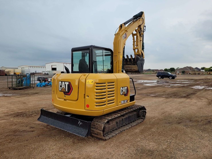 caterpillar-305-image-4