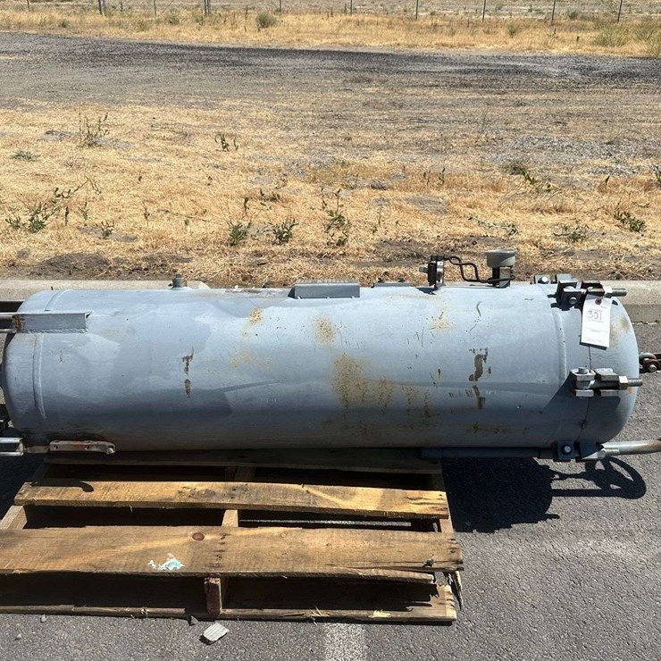 WM. W. Nugent & Co. Inc Filter Vessel