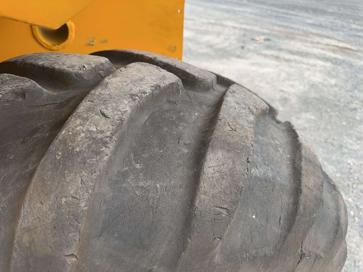 2015-terex-ta9-image-10