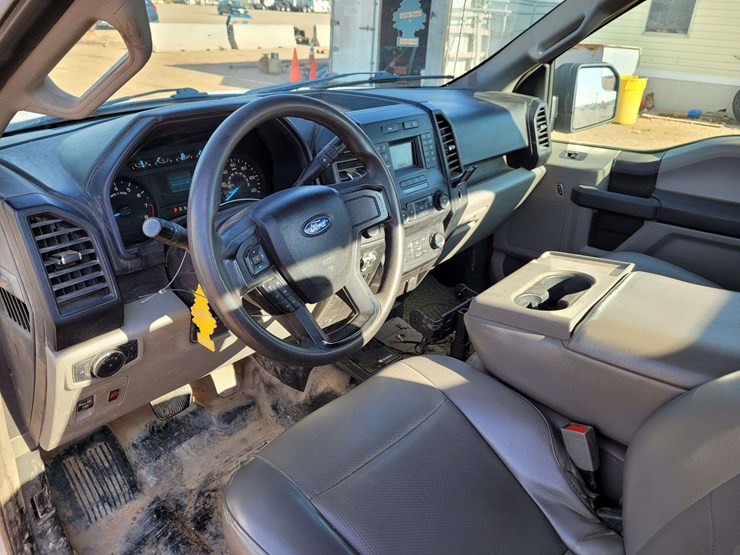 2018-ford-f150-image-8