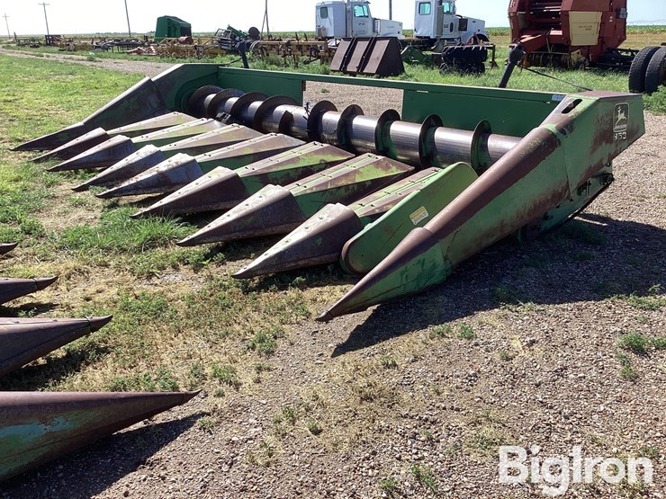 john-deere-853-image-1