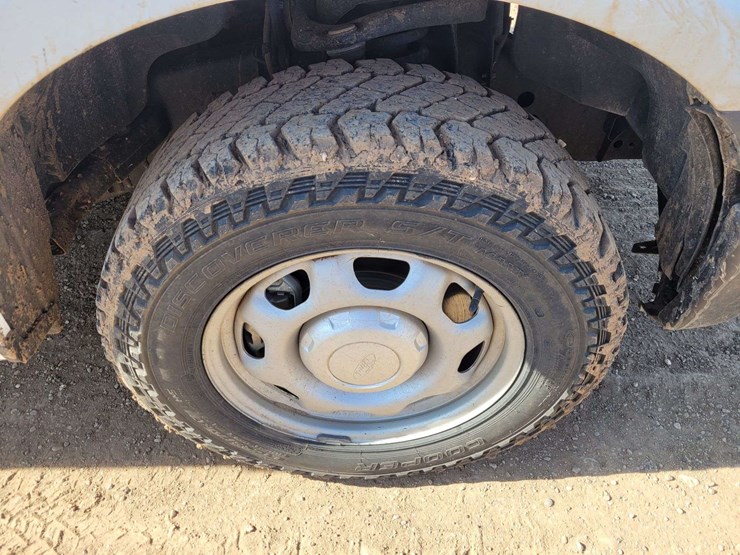 2017-ford-f150-image-19