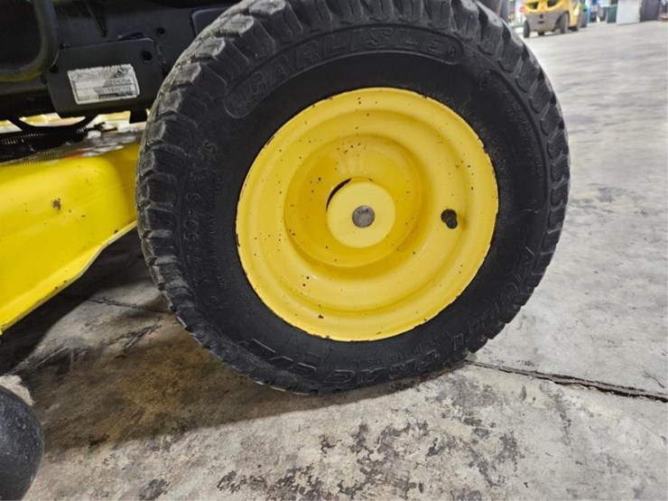 john-deere-425-image-36