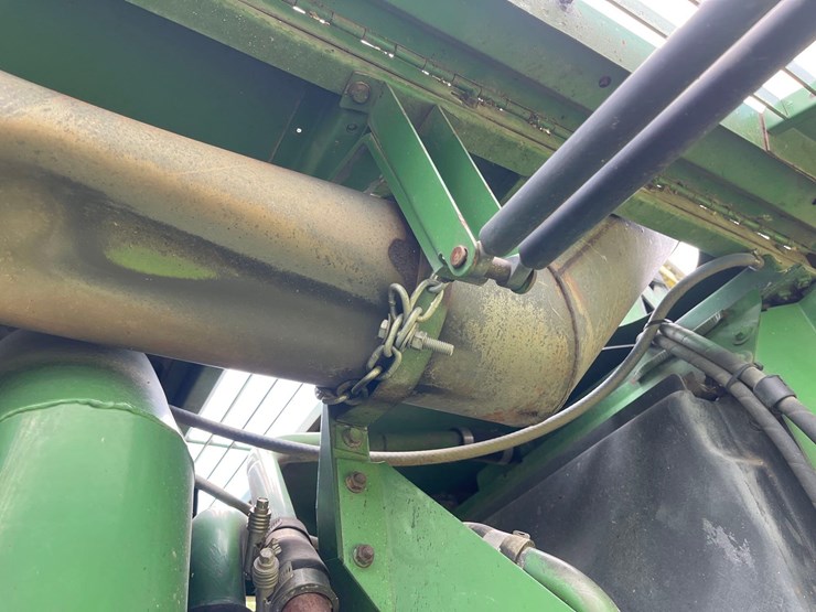 john-deere-6950-image-28