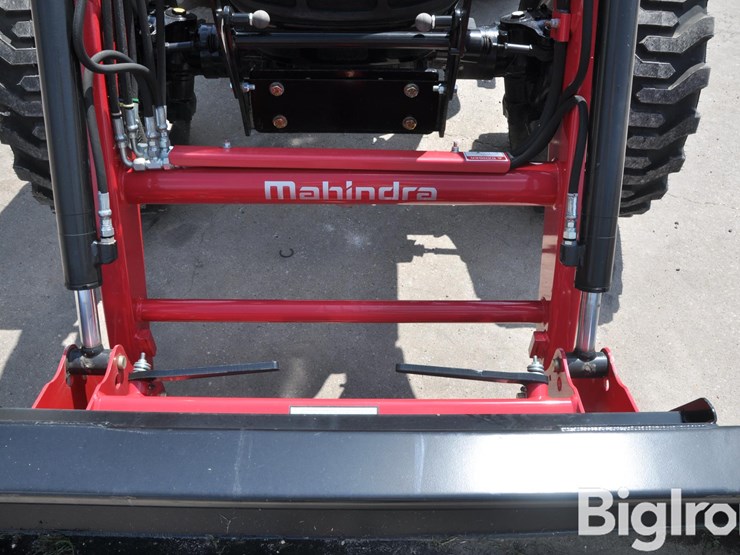 2019-mahindra-3650-hst-image-11