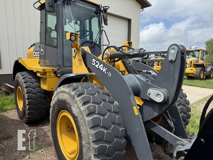 2019-deere-524kii-image-20