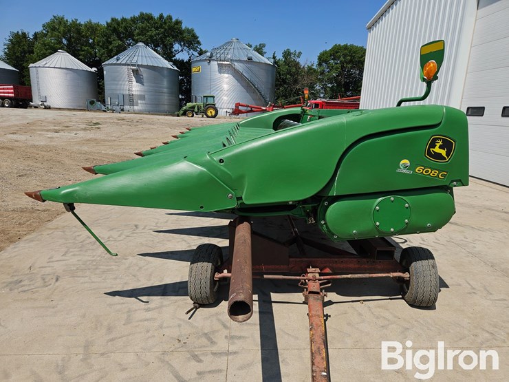 2013-john-deere-608c-image-8