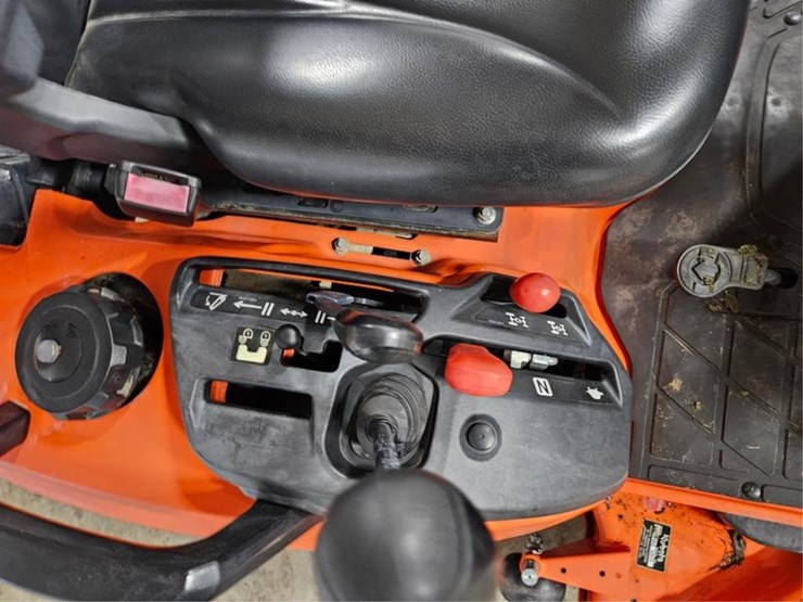 kubota-bx2380-image-29