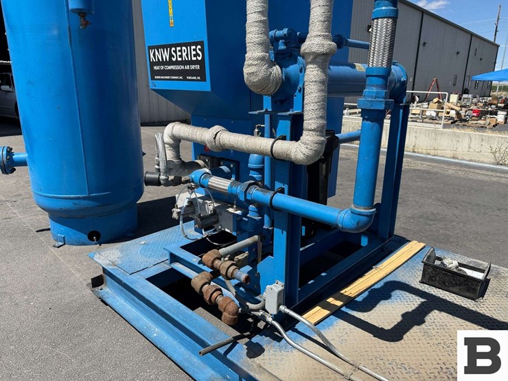 2008-kobelco-two-stage-air-cooled-stationary-air-compressor-image-24