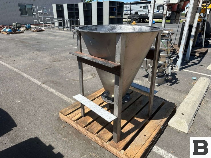 bulk-sack-discharge-station-hopper-image-5