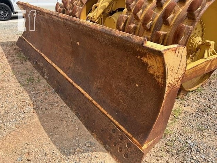 caterpillar-825-image-20