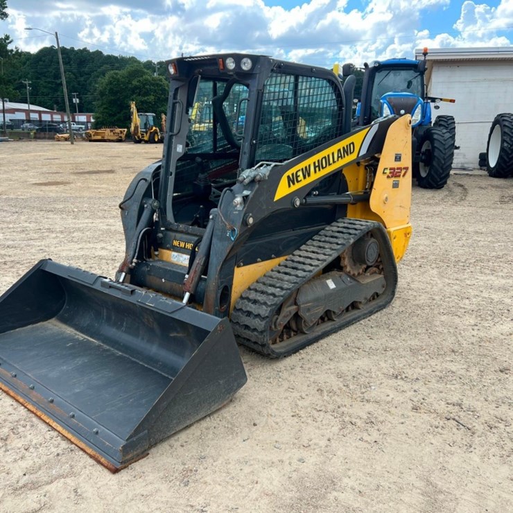 2021 NEW HOLLAND C327