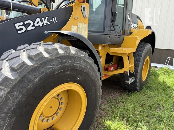 2019-deere-524kii-image-6