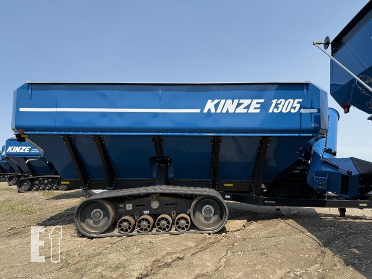 2020-kinze-1305-image-6