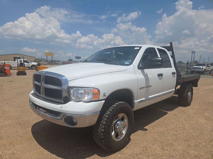 2004-dodge-ram-2500-image-1
