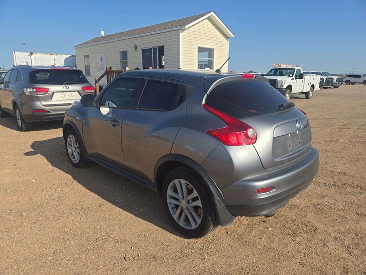 2014-nissan-juke-image-4