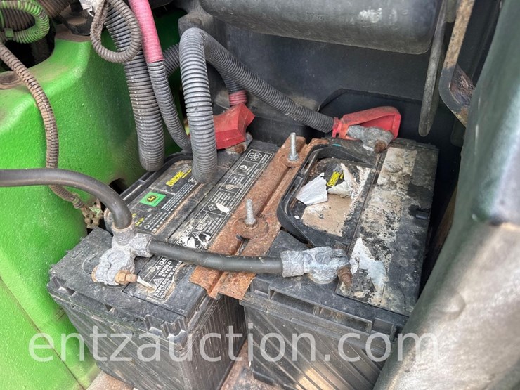 2005-john-deere-8320-image-21