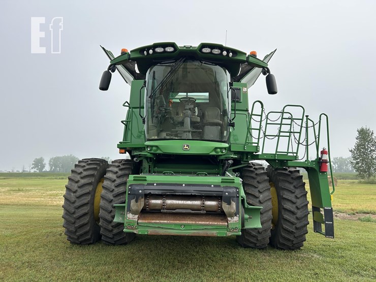 2019-john-deere-s780-image-2