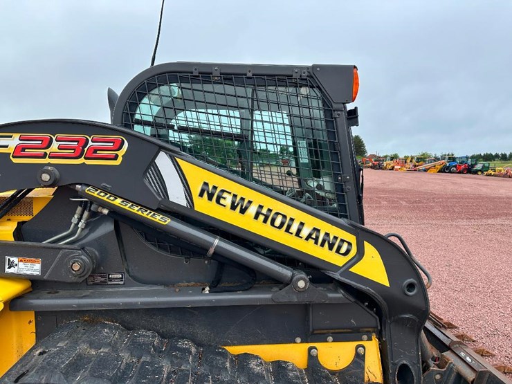 2015-new-holland-c232-image-19