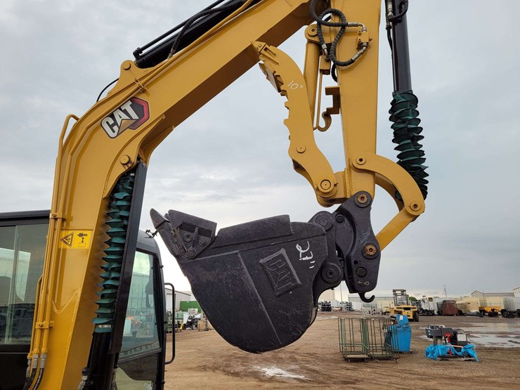 caterpillar-305-image-3