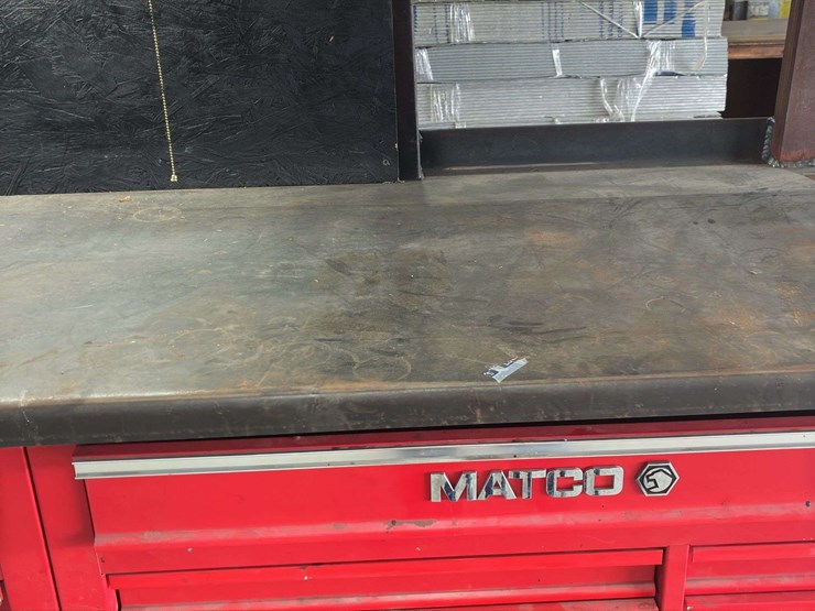 toolbox-w/-call-cabinets-image-15