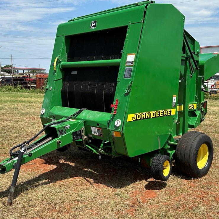 1998 JOHN DEERE 566