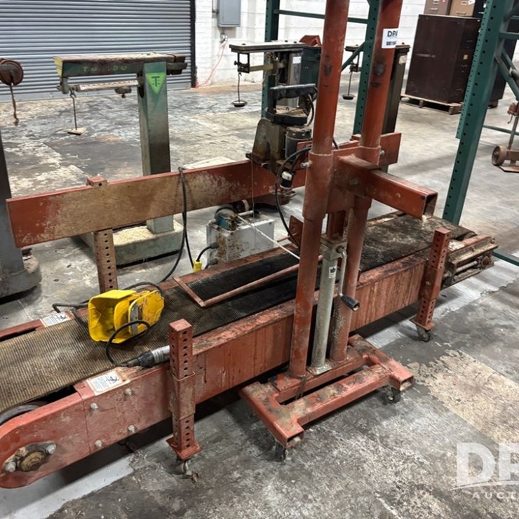 Bag Conveyor (DR11840)