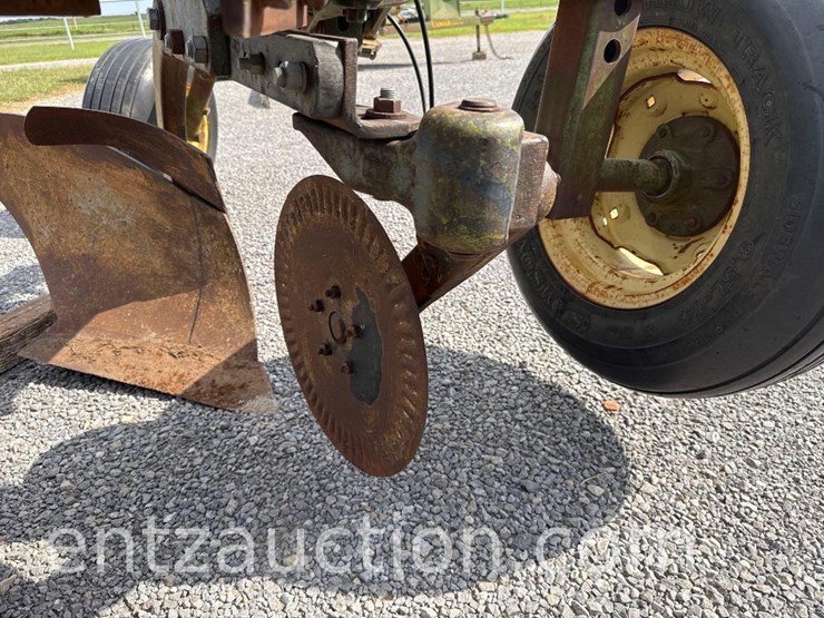 john-deere-2600-image-21
