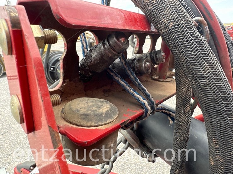 2019-new-holland-roll-belt-560-image-7