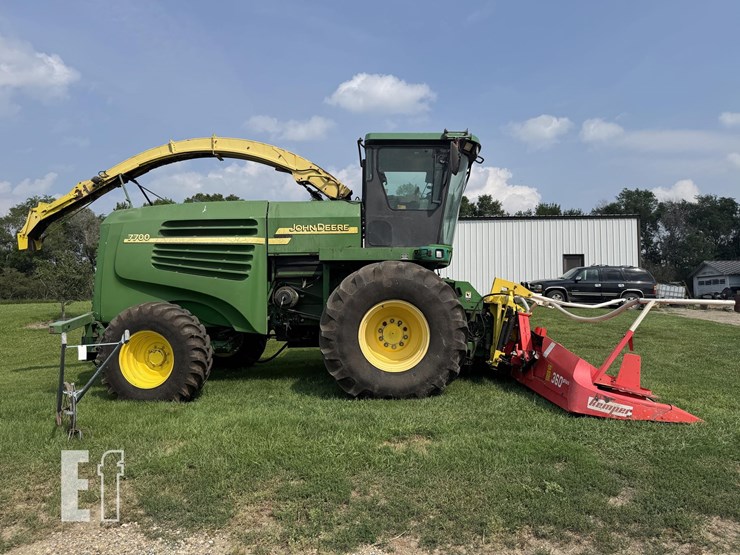 john-deere-7700-image-2
