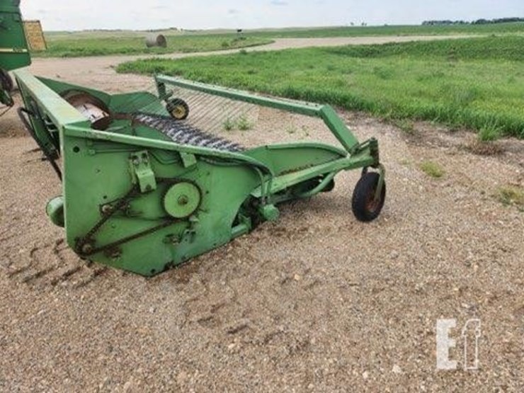 john-deere-212-image-8