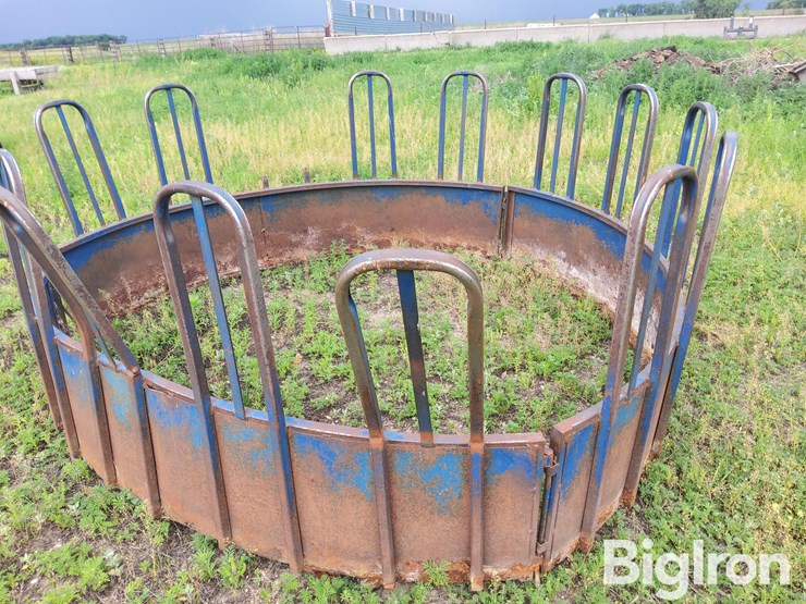 bale-feeder-image-4